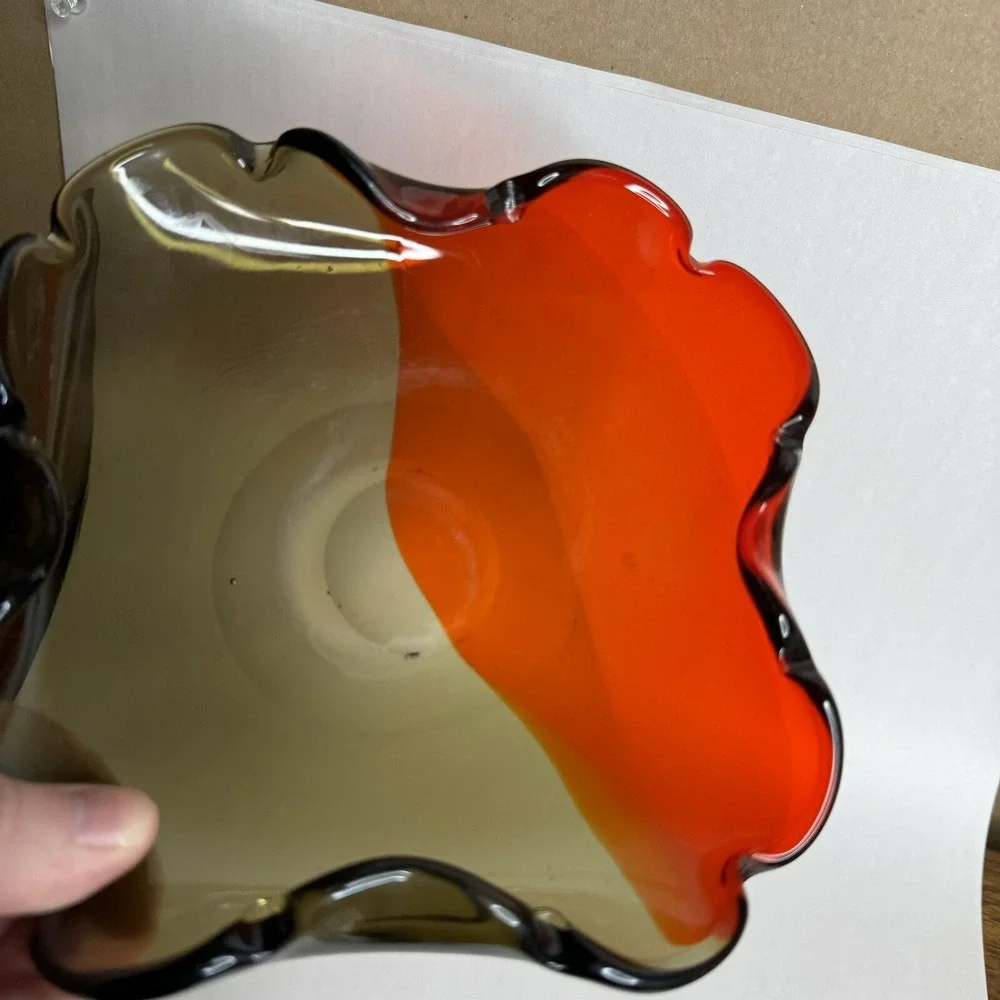 Vintage Art Glass Trinket Bowl 6.5